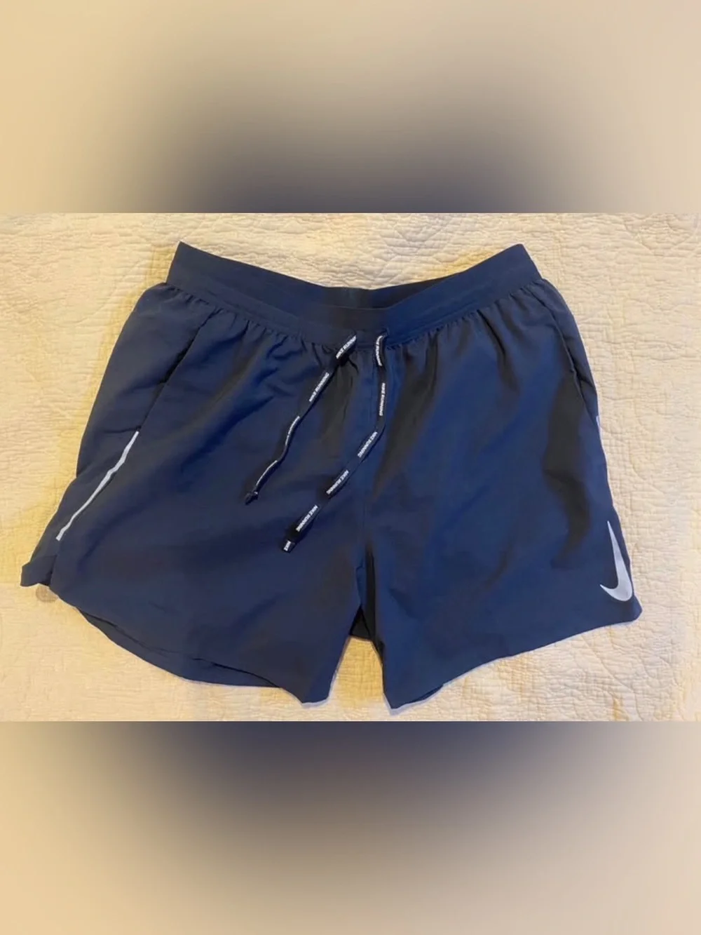 NIKE | BLACK NEW RUNNING SHORTS
